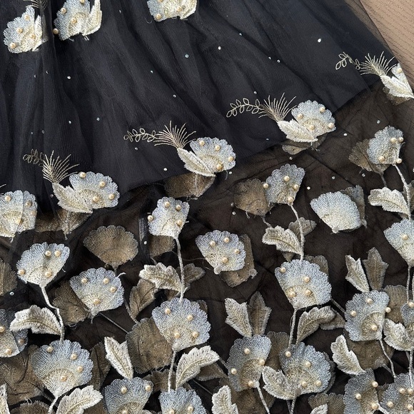 Metiso small Elegant Black Floral Dress - Picture 3 of 8